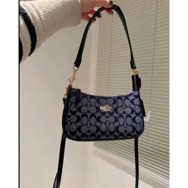 clutch evening bags kou c's new for girls' advanced sense cross shoulder underarm classic printed hair stick mobile phone bag
clutch evening bags kou c's new for girls' advanced sense cross shoulder underarm classic printed hair stick mobile phone bag