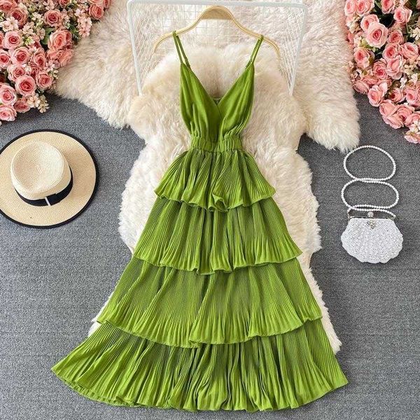 womens pleated dress with suspenders summer loose belly covering figure flattering tiered french style v neck long, Black;gray
womens pleated dress with suspenders summer loose belly covering figure flattering tiered french style v neck long, Black;gray
