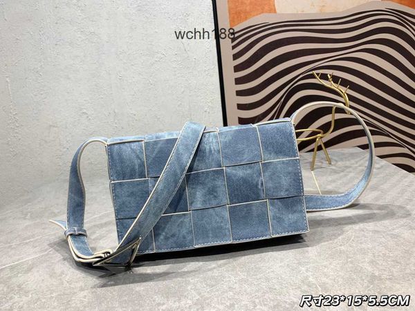 cassettes designer venetas shoulder bag denim purse 2023 bags bottegas cassete denims woven pillow casual one crossbody women sfi7
cassettes designer venetas shoulder bag denim purse 2023 bags bottegas cassete denims woven pillow casual one crossbody women sfi7