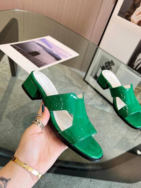 2023 classic sandals luis luxury designer leather vuttonity ladies sandals summer slide fashion casual women slippers l12, Black
2023 classic sandals luis luxury designer leather vuttonity ladies sandals summer slide fashion casual women slippers l12, Black