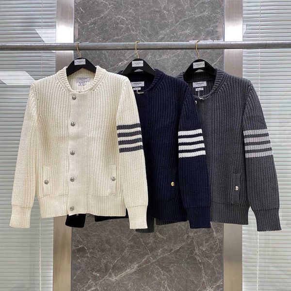tb correct version four bar standing neck thickened wool knitted cardigan coat men's and women's couple long sleeve sweater, White;black
tb correct version four bar standing neck thickened wool knitted cardigan coat men's and women's couple long sleeve sweater, White;black