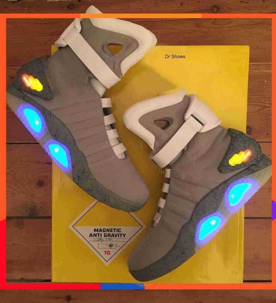 sneakers led shoes boots dark gray marty mcfly 's lighting up mags black red limited edition air mag back to the future glow in the wit
sneakers led shoes boots dark gray marty mcfly 's lighting up mags black red limited edition air mag back to the future glow in the wit
