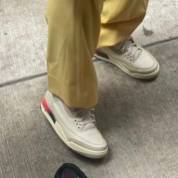 2023 jumpman 3 3s mens basketball shoes sneaker j balvin medellin sunset multi color fn0344-901 men women outdoor trainers sports sneakers
2023 jumpman 3 3s mens basketball shoes sneaker j balvin medellin sunset multi color fn0344-901 men women outdoor trainers sports sneakers