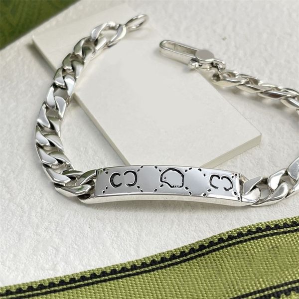 popular plated silver ghost designer bracelets ladies chian pulsera couple ornaments designer jewelry famous letter skull engraved mens brac, Golden;silver
popular plated silver ghost designer bracelets ladies chian pulsera couple ornaments designer jewelry famous letter skull engraved mens brac, Golden;silver
