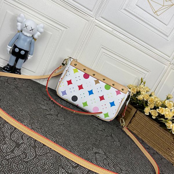 designer bag triumphs handbag women's bag brand tote purse luxury design portable half round saddles bag senior commuting omnibus one s
designer bag triumphs handbag women's bag brand tote purse luxury design portable half round saddles bag senior commuting omnibus one s