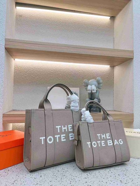 luxury beach tote bag designer new style/fashion large capacity classic leather quality full grain crossbody mini micro bags for women
luxury beach tote bag designer new style/fashion large capacity classic leather quality full grain crossbody mini micro bags for women
