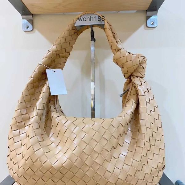 girl jodie cloud bag women's designer large bottegas handbag bags venetas fashion totes underarm woven knotted shoulder jodies handbags
girl jodie cloud bag women's designer large bottegas handbag bags venetas fashion totes underarm woven knotted shoulder jodies handbags