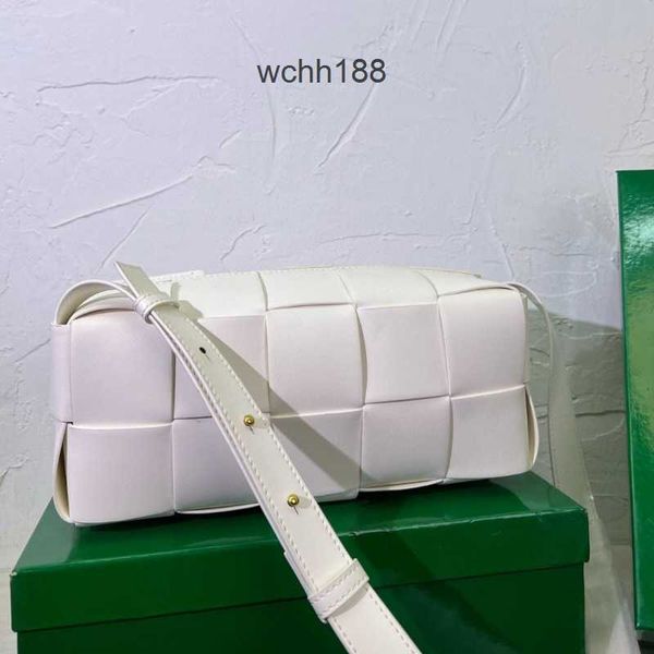 2023 brick bags bag cassette versatile evening woven bottegas tofu designer leather venetass one cassettes shoulder crossbody trendy pillow
2023 brick bags bag cassette versatile evening woven bottegas tofu designer leather venetass one cassettes shoulder crossbody trendy pillow