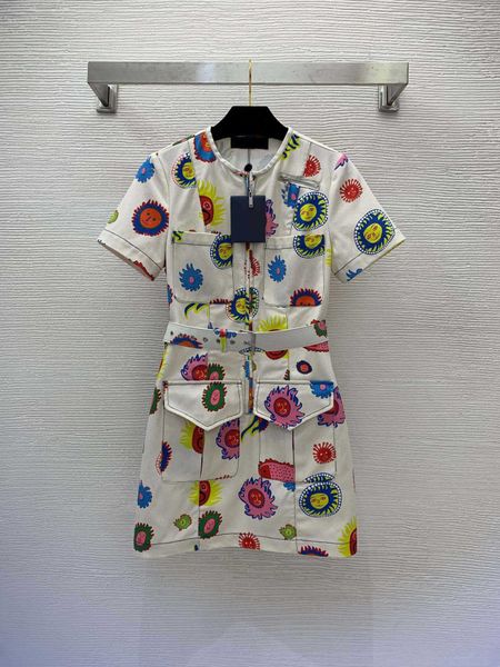 23ss summer dresses women dress women designer clothes cartoon painting tropical fish pattern print slim short sleeve denim dress women clot, Black;gray
23ss summer dresses women dress women designer clothes cartoon painting tropical fish pattern print slim short sleeve denim dress women clot, Black;gray