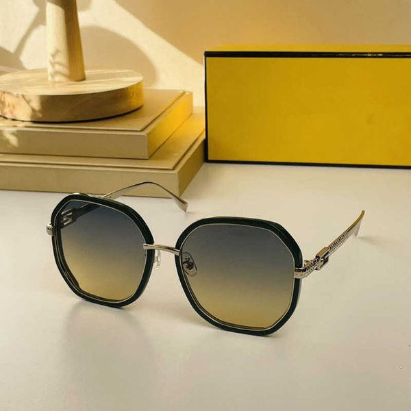 designer luxury brand women's sunglasses classic metal frame pilot eyewear designer female vintage outdoor eyeglasses c0o1, White;black
designer luxury brand women's sunglasses classic metal frame pilot eyewear designer female vintage outdoor eyeglasses c0o1, White;black