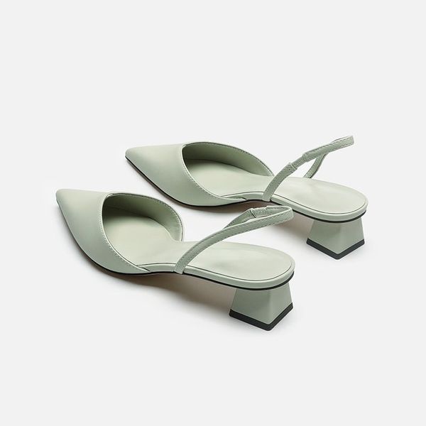 french flat black baotou sandals fairy shoes new spring and summer pointed silver mary jane single shoes
french flat black baotou sandals fairy shoes new spring and summer pointed silver mary jane single shoes
