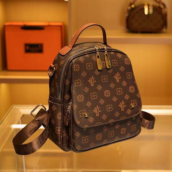 classic old flower pattern new backpack big handbags fashion simple sugar cane grid luxury european and american students printing clown two
classic old flower pattern new backpack big handbags fashion simple sugar cane grid luxury european and american students printing clown two