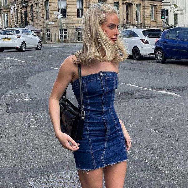 summer solid color dress pullover sleeve single button zipper high waist womens denim one piece, Black;gray
summer solid color dress pullover sleeve single button zipper high waist womens denim one piece, Black;gray