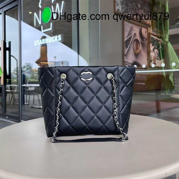 totes womens designer handbag cf caviar shoulder bag classic leather plaid luxury designer chain handbag cc large capacity metallic letter c
totes womens designer handbag cf caviar shoulder bag classic leather plaid luxury designer chain handbag cc large capacity metallic letter c