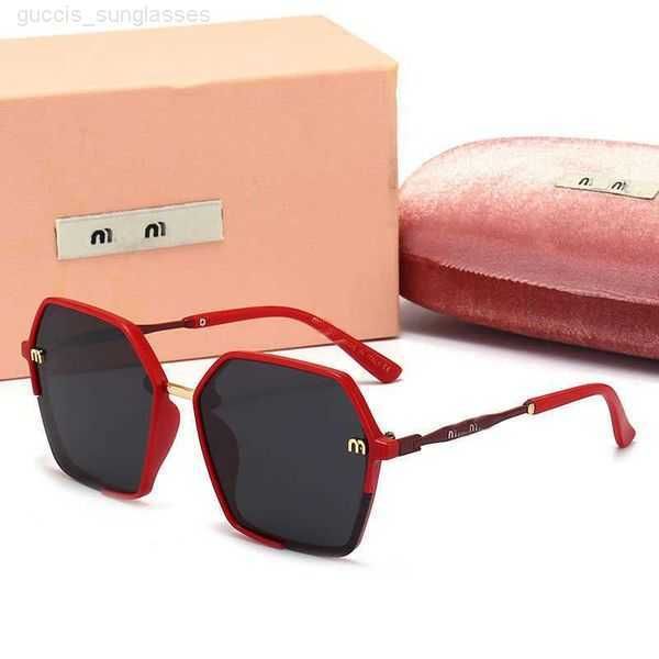 designer sunglasses women miu fashion trend men large frame eyewear tourism street p sand beach miu sunglasses leisure driving travel glasse, White;black
designer sunglasses women miu fashion trend men large frame eyewear tourism street p sand beach miu sunglasses leisure driving travel glasse, White;black