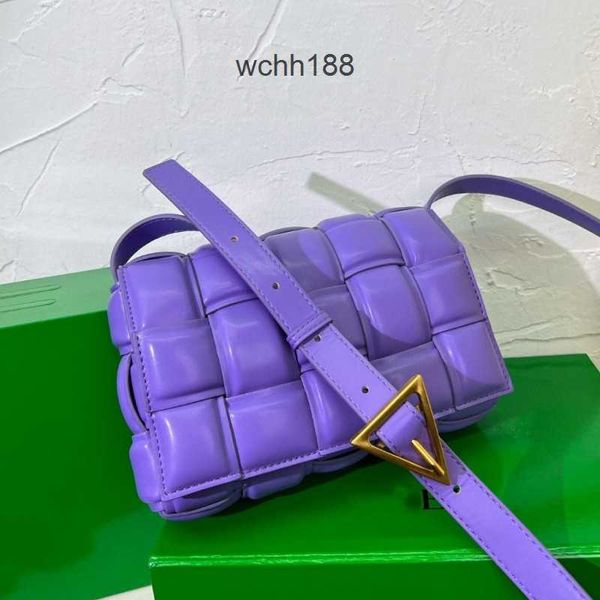 2023 woven designer one leather evening tofu bags bag mini bottegas versatile cassettes shoulder venetass crossbody cassette pillow women cp
2023 woven designer one leather evening tofu bags bag mini bottegas versatile cassettes shoulder venetass crossbody cassette pillow women cp