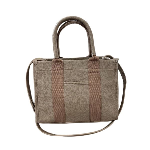 2023 balen designer large capacity totes bag lychee pattern leather canvas with letters vintage lady luxury handbags underarm classic qualit
2023 balen designer large capacity totes bag lychee pattern leather canvas with letters vintage lady luxury handbags underarm classic qualit