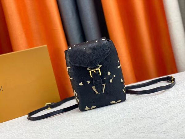 luxury designer school bag mini backpack women leather shoulder messenger shopping bags purses satchel adjustable shoulder straps
luxury designer school bag mini backpack women leather shoulder messenger shopping bags purses satchel adjustable shoulder straps