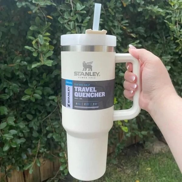 24h ship 40oz h2.0 water bottles stanly dune tumblers with logo handle lid straw big capacity car mugs drinking cups
24h ship 40oz h2.0 water bottles stanly dune tumblers with logo handle lid straw big capacity car mugs drinking cups