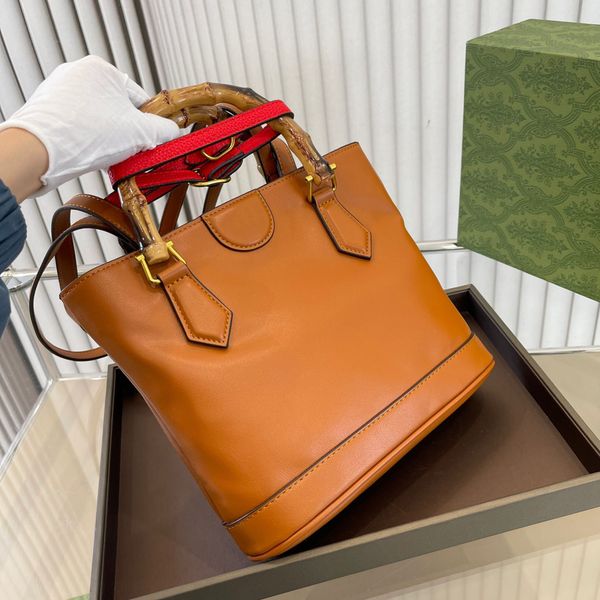 luxury designers crossbody bags handbags purses shoulder messenger womens bamboo joint fashion pochette clutch lady purse bag
luxury designers crossbody bags handbags purses shoulder messenger womens bamboo joint fashion pochette clutch lady purse bag