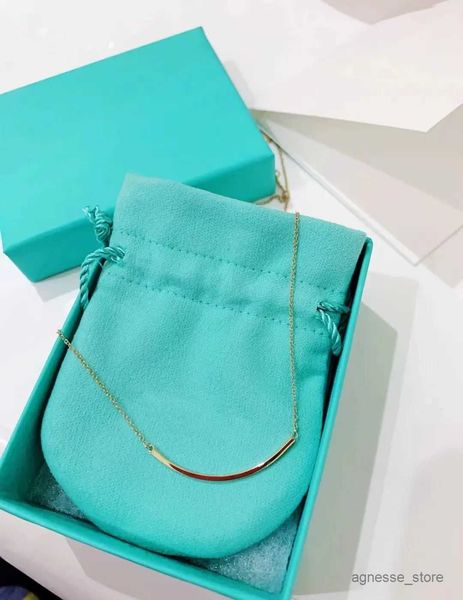 pendant necklaces designer necklace classics gold pendant necklace fashion designer design gifts for women smile necklace r230615, Silver
pendant necklaces designer necklace classics gold pendant necklace fashion designer design gifts for women smile necklace r230615, Silver