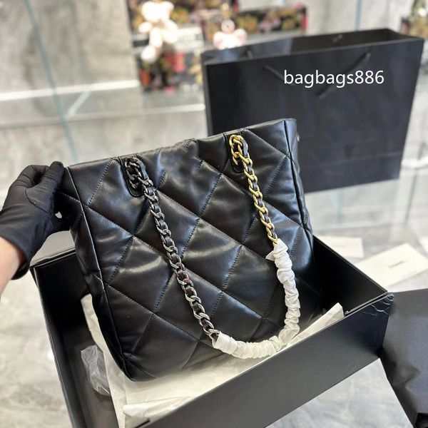 designer bag black gold bracelet medium shopping bag large beach bag luxury designer travel straddle shoulder leather diamond checker 31cm
designer bag black gold bracelet medium shopping bag large beach bag luxury designer travel straddle shoulder leather diamond checker 31cm