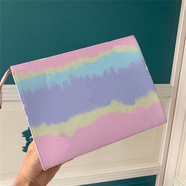designer luxury handbag women travel makeup bag new designer men wash bag toiletries bags 26cm clutch bags
designer luxury handbag women travel makeup bag new designer men wash bag toiletries bags 26cm clutch bags