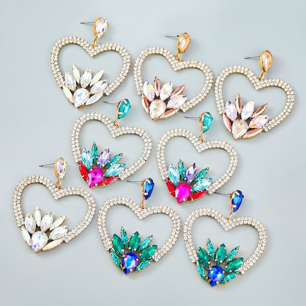 metal rhinestone heart dangle earrings castle banquet luxury party jewelry women's charm earrings, Silver
metal rhinestone heart dangle earrings castle banquet luxury party jewelry women's charm earrings, Silver