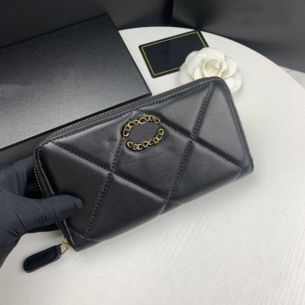 r wallet fashion women leather clutch wallet classic diamond check flip purse luxury credit card coin purse ap0955b, Red;black
r wallet fashion women leather clutch wallet classic diamond check flip purse luxury credit card coin purse ap0955b, Red;black