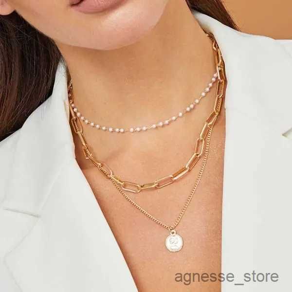 pendant necklaces portrait stamp pearl chain multilayer necklace creative alloy necklace r230615, Silver
pendant necklaces portrait stamp pearl chain multilayer necklace creative alloy necklace r230615, Silver
