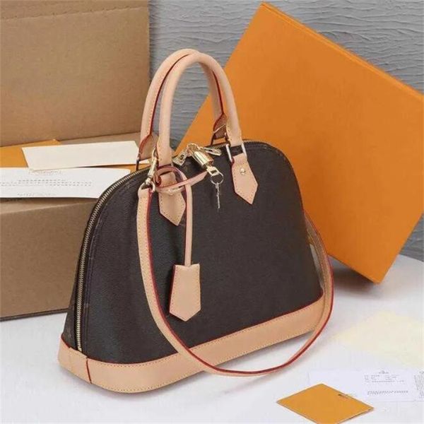 fahion luxury alma bb pm shell bag women leather handbags flower embossed shoulder bags with lock designer handbag crossbody purse bag tote
fahion luxury alma bb pm shell bag women leather handbags flower embossed shoulder bags with lock designer handbag crossbody purse bag tote