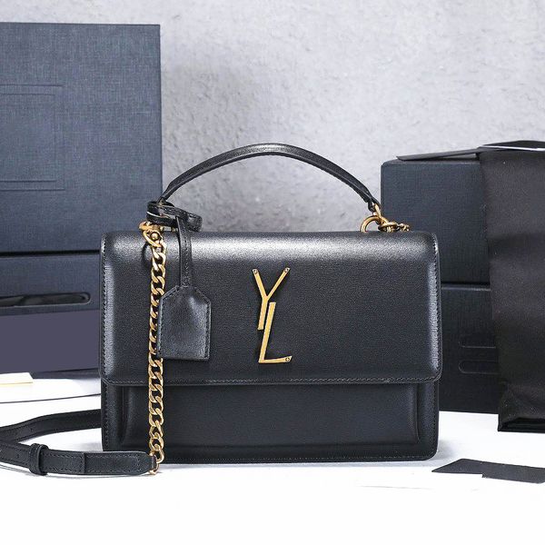 luxurys fashion white crossbody sunset bag strap messenger womens mens clutch pochette bag designer tote shoulder bags genuine leather trave
luxurys fashion white crossbody sunset bag strap messenger womens mens clutch pochette bag designer tote shoulder bags genuine leather trave