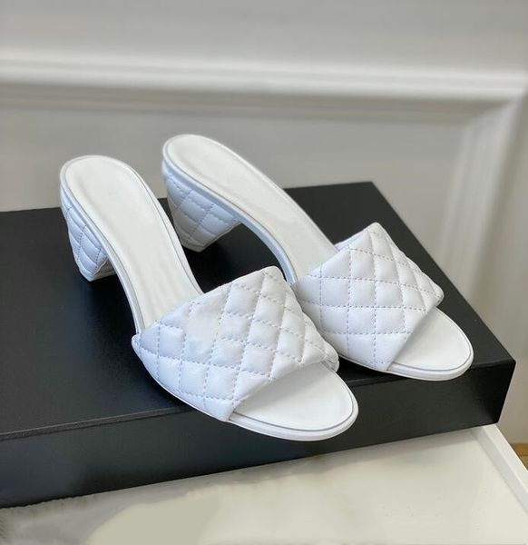 master's latest women's sandals, slippers, low heels, thick heels, round toe plaid leather surface, lightweight and comfortable si, Black
master's latest women's sandals, slippers, low heels, thick heels, round toe plaid leather surface, lightweight and comfortable si, Black