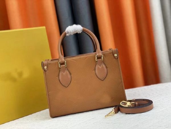 2023 luxurys brands shoulder bags women embossing messenger bag original high luxury designers handbags fashion handbag
2023 luxurys brands shoulder bags women embossing messenger bag original high luxury designers handbags fashion handbag