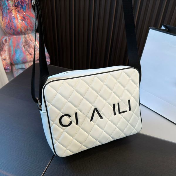 vintage two-tone women designer zipper camera bag real leather adjustable nylon strap large capacity crossbody shoulder handbag outdoor spor
vintage two-tone women designer zipper camera bag real leather adjustable nylon strap large capacity crossbody shoulder handbag outdoor spor