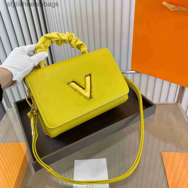 cross body women hand bag pleated handle crossbody shoulder bags twist lock handbags purse 6 colours water ripple genuine leather tote gold
cross body women hand bag pleated handle crossbody shoulder bags twist lock handbags purse 6 colours water ripple genuine leather tote gold