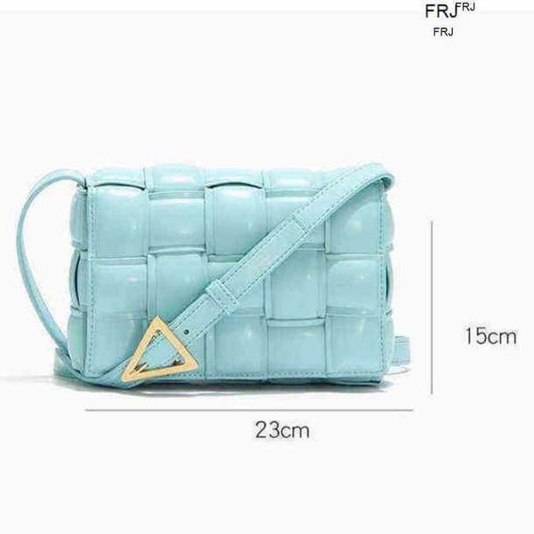 designer bottegas bags venetas cassettes leather woven large lattice pillow bag female 2023 new fashion tofu messenger black small square ha
designer bottegas bags venetas cassettes leather woven large lattice pillow bag female 2023 new fashion tofu messenger black small square ha