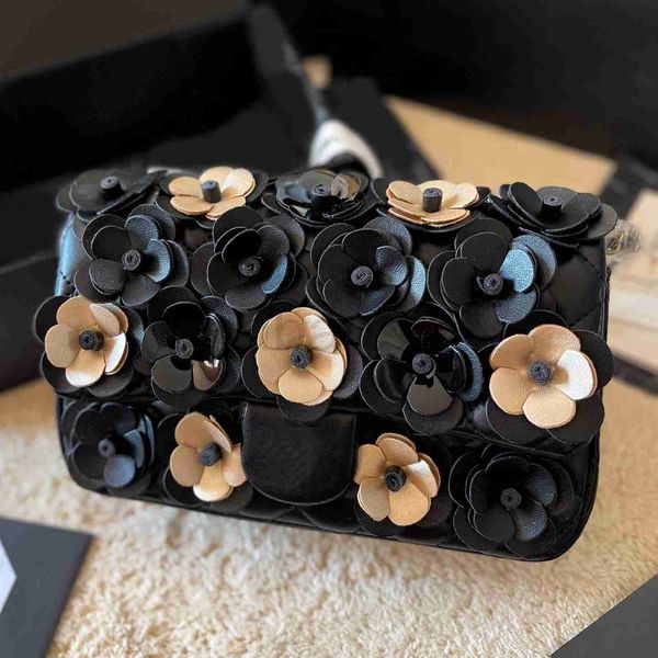 flap bag chains bags 2023 metallic lady luxury r brand fashion shoulder handbags quality women phone wallets artwork lattice purse totes thr
flap bag chains bags 2023 metallic lady luxury r brand fashion shoulder handbags quality women phone wallets artwork lattice purse totes thr