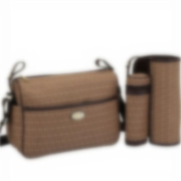 2023 new europe and the united states travel child care portable classic large capacity single shoulder mommy bag cushion bottle bag three-p
2023 new europe and the united states travel child care portable classic large capacity single shoulder mommy bag cushion bottle bag three-p