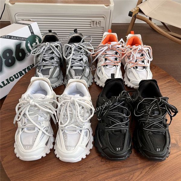 luxury brand designer sneaker men women casual shoes track 3 3.0 triple white black sneakers leather trainer nylon printed platform trainers
luxury brand designer sneaker men women casual shoes track 3 3.0 triple white black sneakers leather trainer nylon printed platform trainers
