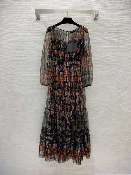 23ss summer dresses women dress women designer clothes color printed mesh pleated waist show thin large swing v-neck long-sleeved floral dre, Black;gray
23ss summer dresses women dress women designer clothes color printed mesh pleated waist show thin large swing v-neck long-sleeved floral dre, Black;gray