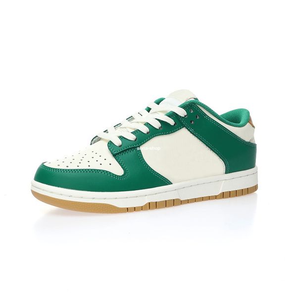 low malachite university metallic gold skate shoe for men's sneaker mens skates womens sports shoes women's sneakers fb7173-131, White;red
low malachite university metallic gold skate shoe for men's sneaker mens skates womens sports shoes women's sneakers fb7173-131, White;red
