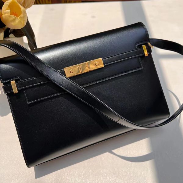 designer handbags flip messenger bag womens luxurys tote gold gym clutch shoulder mens fashion leather manhattan bags square satchel black c
designer handbags flip messenger bag womens luxurys tote gold gym clutch shoulder mens fashion leather manhattan bags square satchel black c