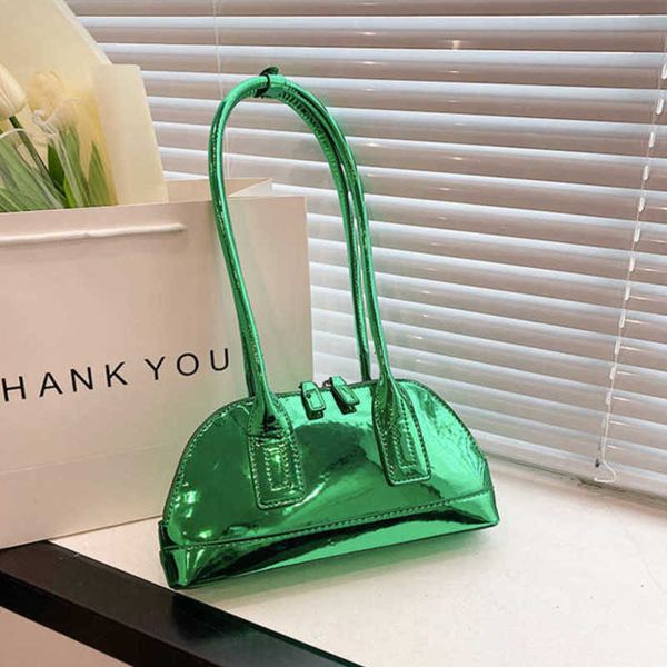 messenger bag 2023 new french stick bag fashionable lacquer leather shiny face simple women s handbag one shoulder 230601
messenger bag 2023 new french stick bag fashionable lacquer leather shiny face simple women s handbag one shoulder 230601