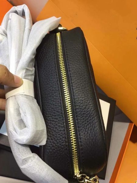 2023-3 soho disco handbags designer bags genuine leather shoulder bags letters-patterns tassel wallets women handbag fashion crossbody
2023-3 soho disco handbags designer bags genuine leather shoulder bags letters-patterns tassel wallets women handbag fashion crossbody