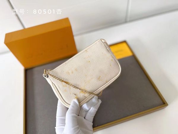 woc luxurys designers wallets purses fashion short zippy wallet monog classic zipper pocket pallas bag zip coin purse, Red;black
woc luxurys designers wallets purses fashion short zippy wallet monog classic zipper pocket pallas bag zip coin purse, Red;black