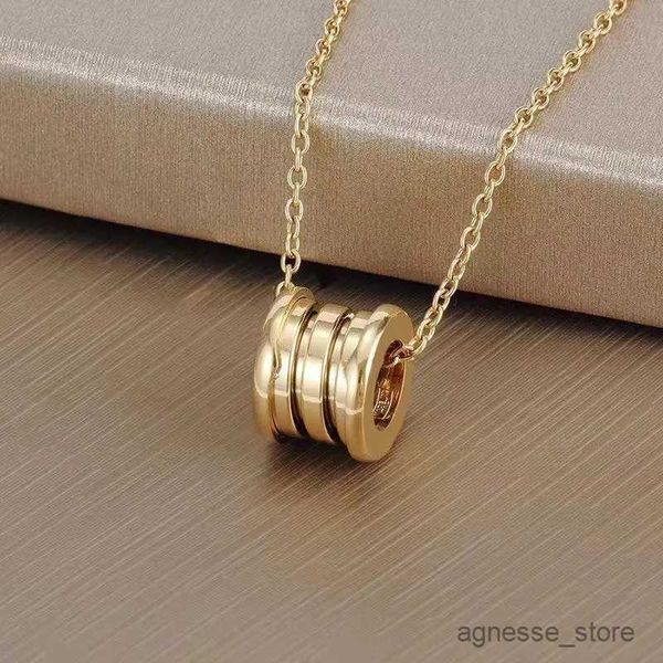 pendant necklaces love necklaces designer necklace luxury necklaces for women enamel letter necklace luxury design jewelry r230615, Silver
pendant necklaces love necklaces designer necklace luxury necklaces for women enamel letter necklace luxury design jewelry r230615, Silver