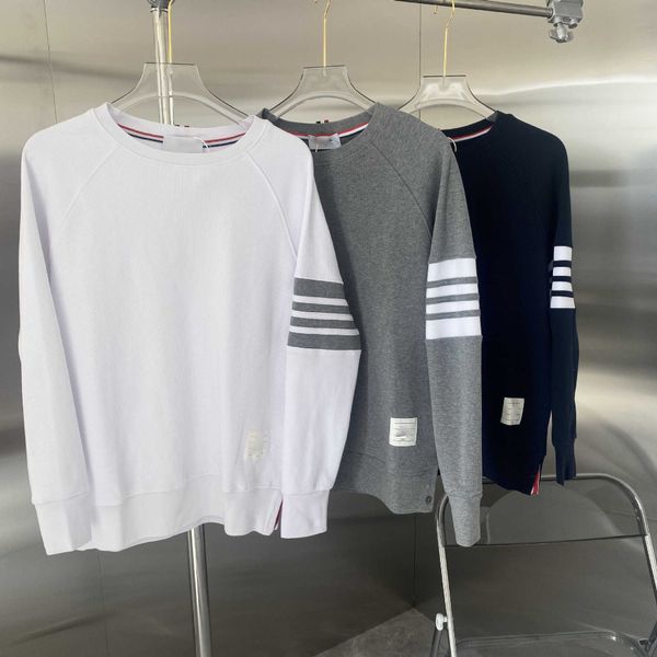 round neck trendy brand contrasting color sweater for women's spring and autumn classic four bar couple loose top, Black
round neck trendy brand contrasting color sweater for women's spring and autumn classic four bar couple loose top, Black