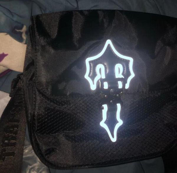 trapstar bag fashion shoulder bags that female couple cross bag letter trend messenger 1.0-2.0
trapstar bag fashion shoulder bags that female couple cross bag letter trend messenger 1.0-2.0