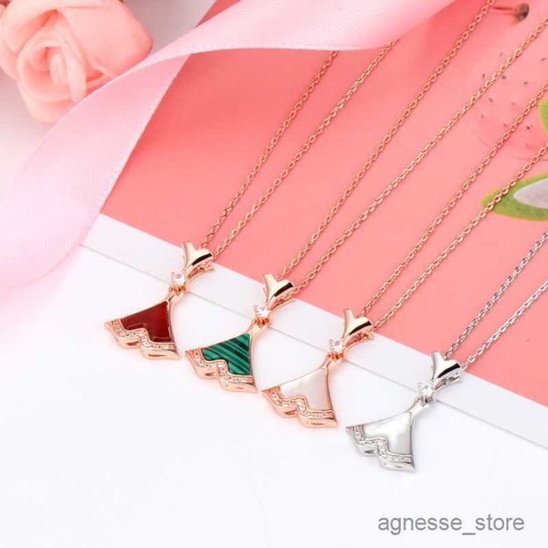 pendant necklaces pendant necklaces gold color elegant choker fashion digital for women jewelry r230615, Silver
pendant necklaces pendant necklaces gold color elegant choker fashion digital for women jewelry r230615, Silver